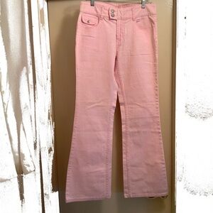 🌼Juniors Pink Jeans w/embroidered pockets